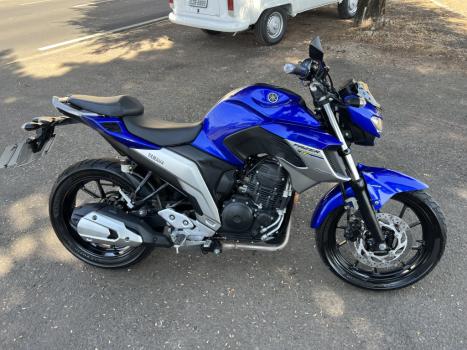 YAMAHA FZ 25 250 Fazer Flex , Foto 10