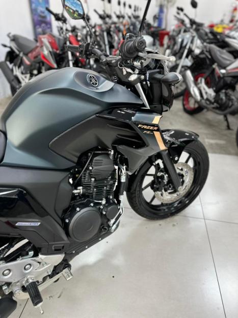 YAMAHA FZ 25 250 Fazer Flex , Foto 13