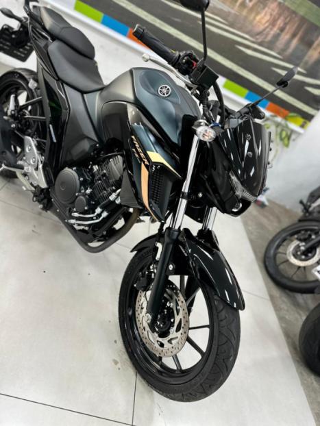 YAMAHA FZ 25 250 Fazer Flex , Foto 15