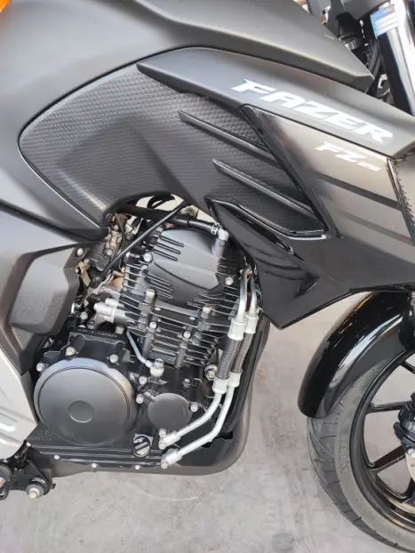 YAMAHA FZ 25 250 Fazer Flex , Foto 8