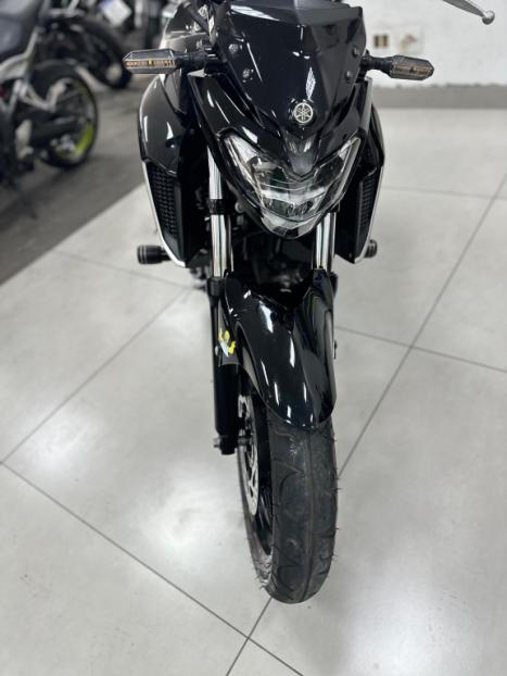 YAMAHA FZ 25 250 Fazer Flex , Foto 4