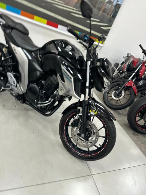 YAMAHA FZ 25 250 Fazer Flex , Foto 5