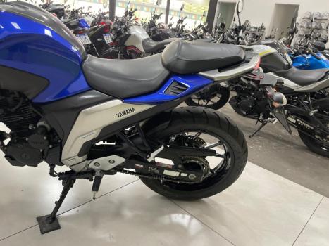 YAMAHA FZ 25 250 Fazer Flex , Foto 2