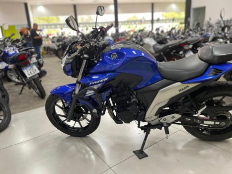 YAMAHA FZ 25 250 Fazer Flex , Foto 3