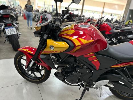 YAMAHA MT-03 300 , Foto 9