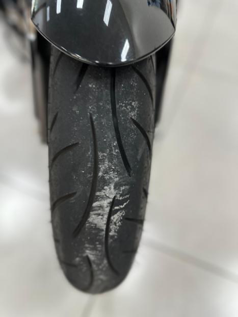 YAMAHA MT-03 300 , Foto 6