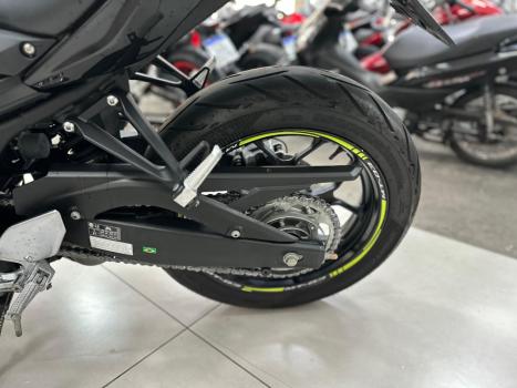 YAMAHA MT-03 300 , Foto 7