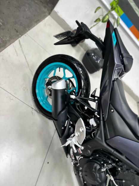 YAMAHA MT-03 300 , Foto 6