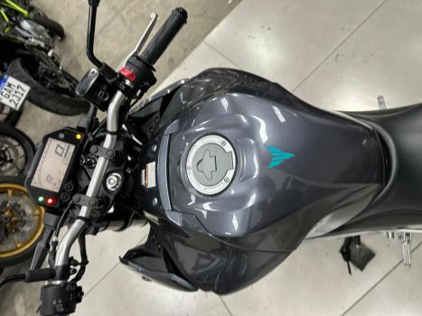 YAMAHA MT-03 300 , Foto 12