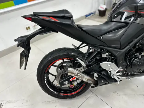 YAMAHA MT-03 300 , Foto 12
