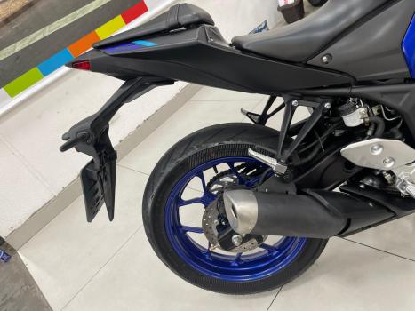 YAMAHA MT-03 300 , Foto 5