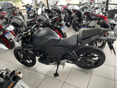 YAMAHA MT-03 300 ABS, Foto 9