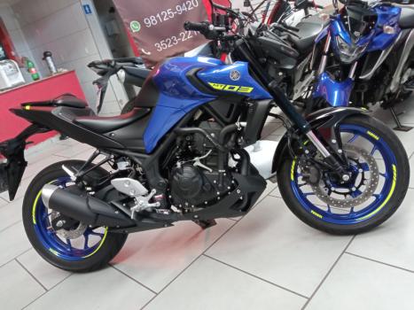 YAMAHA MT-03 300 ABS, Foto 1