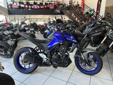 YAMAHA MT-03 300 ABS, Foto 5