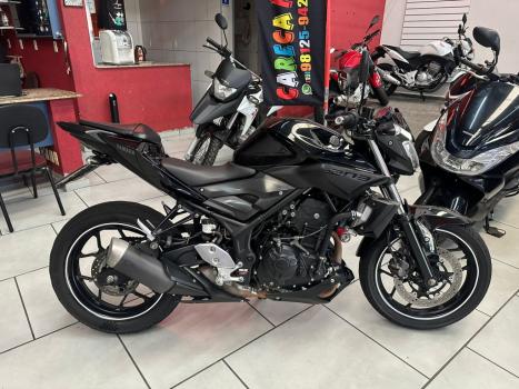 YAMAHA MT-03 300 ABS, Foto 10