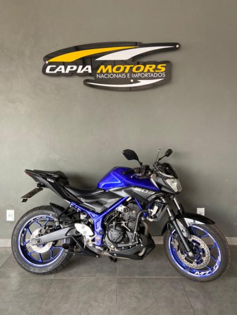 YAMAHA MT-03 300 ABS, Foto 3