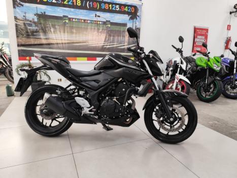 YAMAHA MT-03 300 ABS, Foto 1