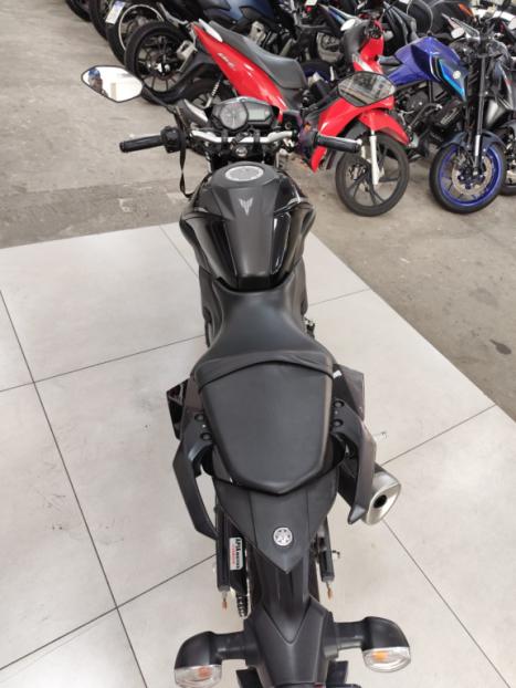 YAMAHA MT-03 300 ABS, Foto 17