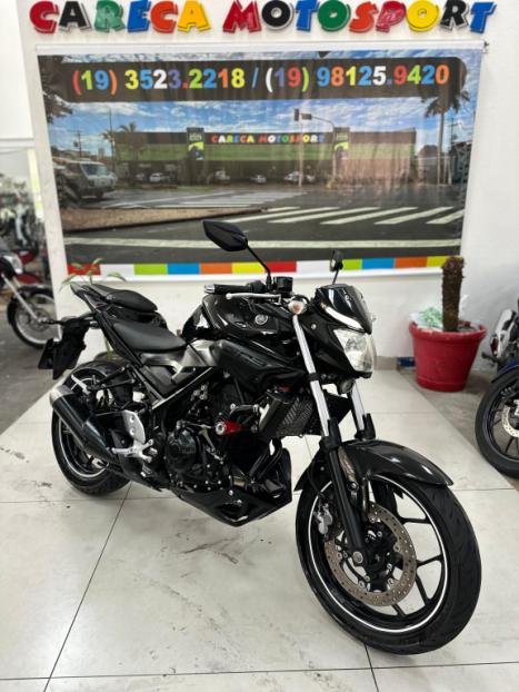 YAMAHA MT-03 300 ABS, Foto 1