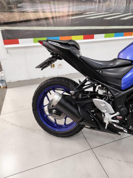 YAMAHA MT-03 300 ABS, Foto 4