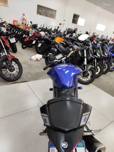 YAMAHA MT-03 300 ABS, Foto 11