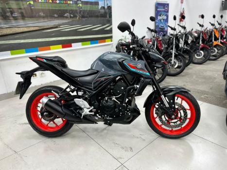 YAMAHA MT-03 300 ABS, Foto 13