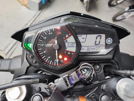YAMAHA MT-03 300 ABS, Foto 2