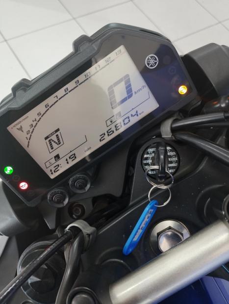 YAMAHA MT-03 300 ABS, Foto 7