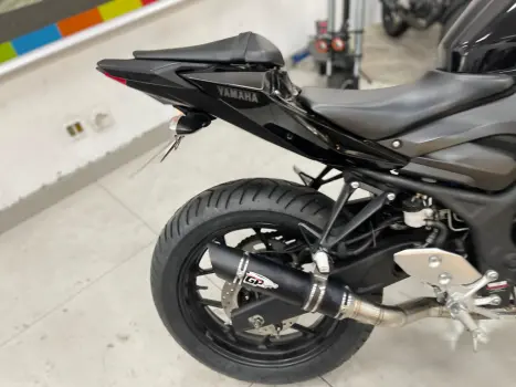 YAMAHA MT-03 300 ABS, Foto 5