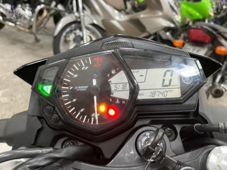 YAMAHA MT-03 300 ABS, Foto 9