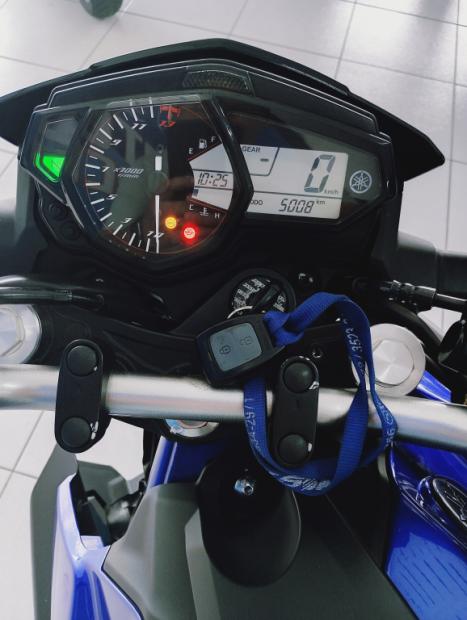 YAMAHA MT-03 300 ABS, Foto 7