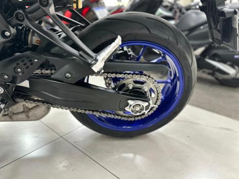 YAMAHA MT-07 700 , Foto 6