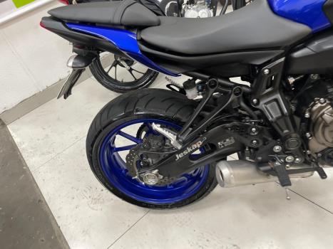YAMAHA MT-07 700 , Foto 7