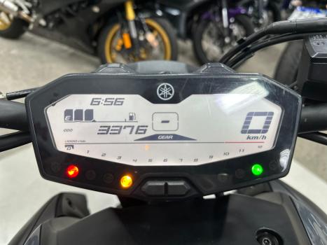 YAMAHA MT-07 700 ABS, Foto 6