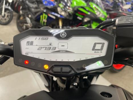 YAMAHA MT-07 700 ABS, Foto 11
