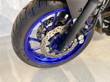 YAMAHA MT-07 700 ABS, Foto 9