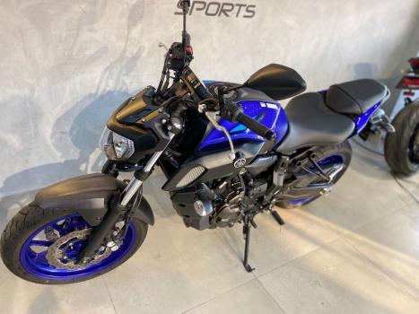 YAMAHA MT-07 700 ABS, Foto 11
