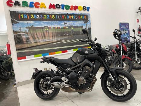 YAMAHA MT-09 850 , Foto 1