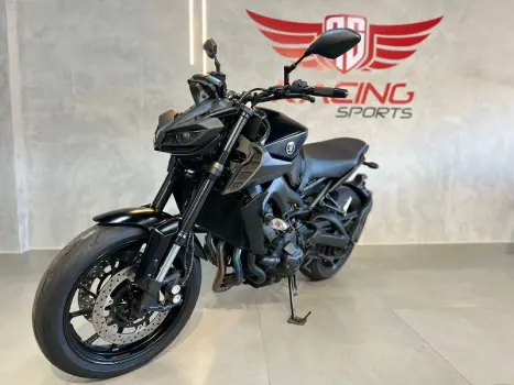 YAMAHA MT-09 850 ABS, Foto 12