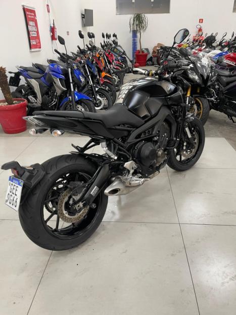 YAMAHA MT-09 850 ABS, Foto 12