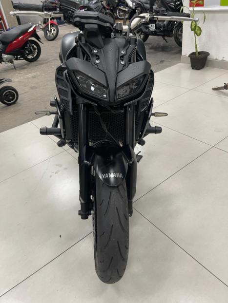 YAMAHA MT-09 850 ABS, Foto 7