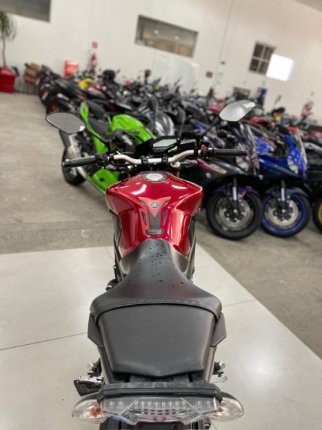 YAMAHA MT-09 850 ABS, Foto 2