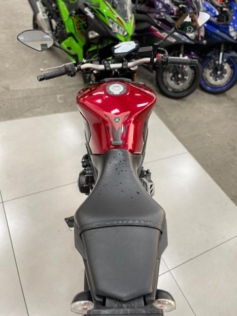 YAMAHA MT-09 850 ABS, Foto 3