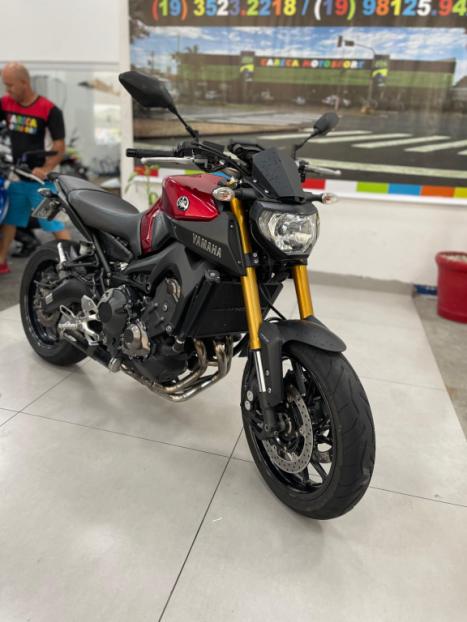 YAMAHA MT-09 850 ABS, Foto 5