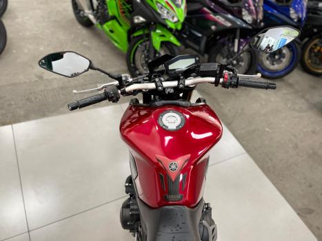 YAMAHA MT-09 850 ABS, Foto 6