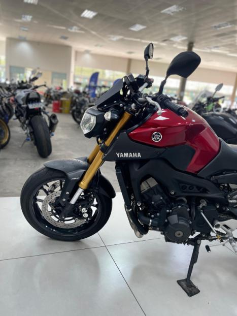 YAMAHA MT-09 850 ABS, Foto 7