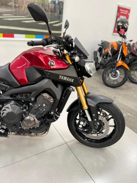 YAMAHA MT-09 850 ABS, Foto 13
