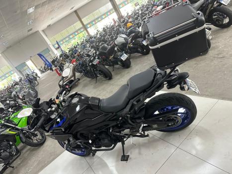 YAMAHA MT-09 Tracer GT 900 , Foto 4