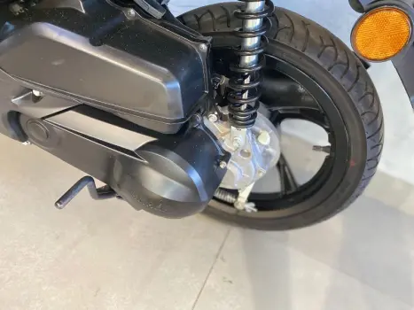 YAMAHA Neo UBS 125 , Foto 9