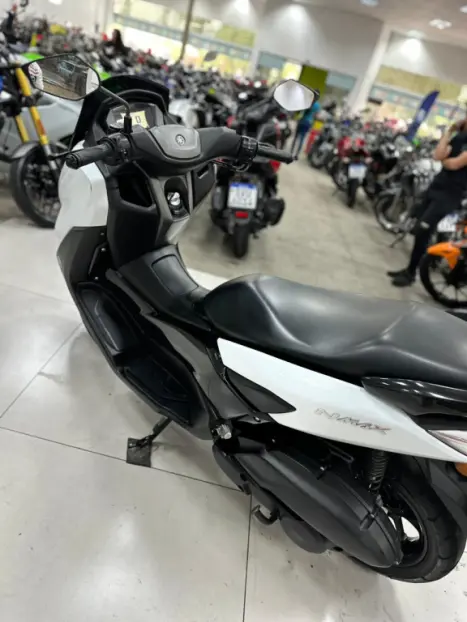 YAMAHA NMax 160 ABS, Foto 3